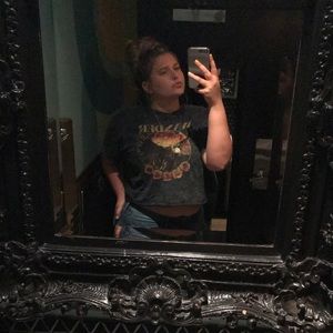 Meet your Posher, Allison